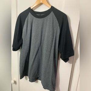 Uniqlo Oversized grey black Baseball Tee short sleeve tshirt Large